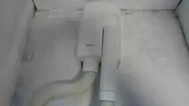 Džiovintuvas Valera Plaukų džiovintuvas VALERA HOTELLO 1500W Juoda (BEZ GNIAZDA NA GOLARKĘ)