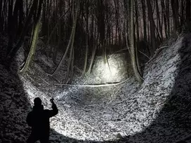 Žibintuvėlis TOGO Žibintuvėlis Armytek Barracuda Pro Max Baltas 2800 lm