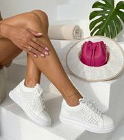Balti perforuoti sneakersai Sophia