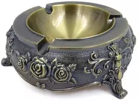 Deco Gifts Prabangi metalinė Liudviko stiliaus peleninė, auksu dekoruota, 12 cm