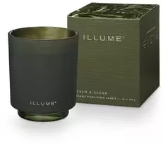 ILLUME balzamo ir kedro skonio stiklinė žvakė dėžutėje, žalia,