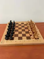 Woodgames Rankų darbo mediniai šachmatai su medine sulankstoma lenta - klasikinis rinkinys