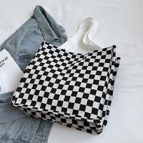 High Value Bag Large Capacity Chess Board Plaid Canvas Shoulder Bag Fashion Commuting Bag Student Class Handbag