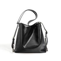 2025 new niche design large-capacity tote women's bag fashionable versatile commuter underarm bag single shoulder messenger bag bag juoda