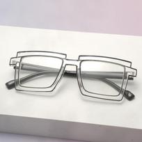 Creative Cartoon Anime Glasses Blue Light Blocking Glasses New Shooting Props PC Frame Eyewear Party Fashion Flat Eyeglasses skaidri