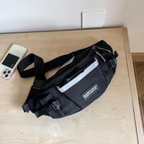 Fashion Reflective Chest Bag Unisex Crossbody Sling Bag Nylon Waist Pack Casual Shoulder Messenger Bag for Men Women Outdoor Travel Sports Hip Bag juoda