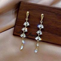2023 Crystal Long Leaf Tassel Drop Earrings Women’s Personality Fashion Earrings Wedding Jewelry Birthday Gifts bronza