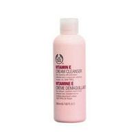 Cream Cleanser ( with Vitamin E )