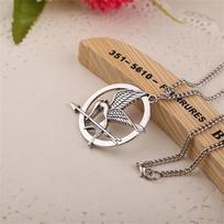 Fashion Mocking Bird Metal Couple Necklace Movie Jewelry The Hunger Games Bird Necklaces Women Men Gifts 50cm antikinės sidabrinės spalvos