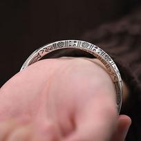[HS]1Pc Vintage Mobius Twisted Cuff Bangle Unisex Totem Bracelet for Men Women Casual Daily Wear Fashion Jewelry