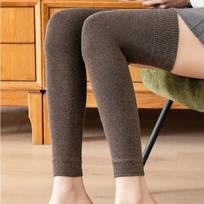 Women's Knee High Fleece Lined Compression Socks Thermal Leggings over Knee Joint Protection Big Circles Soft Cozy Stockings One Size šviesiai ruda spalva