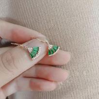 Fan Earrings Inlaid with Grandmother's Green Rhinestones Retro Fan New Elegant and Elegant Style Female žalia