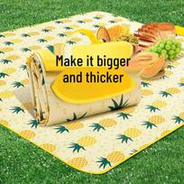 Waterproof Thickened Foldable Picnic Mat with Hand Warmer - Portable Outdoor Camping Equipment Small 0.5m*0.5m, 1 Person, Random Pattern