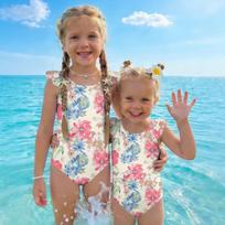 Girls One Piece Swimsuit Floral Print Sleeveless Ruffle Shoulder Design Lightweight Comfortable Fabric Suitable for Summer Beach Pool Swimwear 110 smėlis