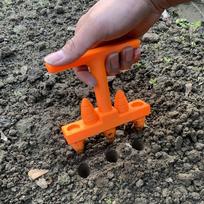 1PC Handheld Horticultural Porous Punching Seeder, Which Can Punch 0-5 Holes, Suitable for Sowing, Cuttings, Seedlings, Seedlings, Etc