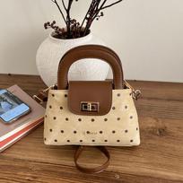 Fashi Crossbody Bags Women Vintage Quilted Chain Shoulder Handbag Casual Elegant Comfortable and Versatile Texture Storage Bag chaki