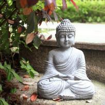 Sodo ornamentas Sėdintis Buda Zen Lauko vidaus statula Derva Namų dekoras pilka