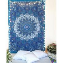 Star mandala tapestry 75x100 juoda
