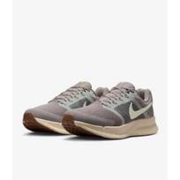 Nike Run Swift 3 vyriški bėgimo bateliai FN0228-006 EU 42 pilka spalva
