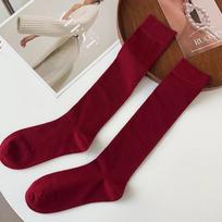 Autumn Winter High-quality 5A Women's Knee And Calf Mid Length Socks Lightweight And Warm Cold-proof Fine Wool Stripes Stockings One Size raudona