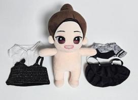 BLACKPINK merchandise: Jenny dolls for sale.