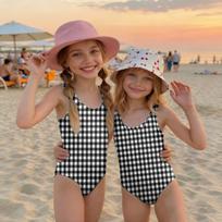 Girls One Piece Swimsuit Checkered Pattern Summer Beachwear Children Swimwear Lightweight Comfortable Fit 140 juoda