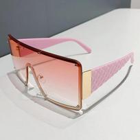 Stylish Large Frame Female One-piece Wide-rimmed Sun- Glasses Sun Glasses Ins Stt Shooting Catwalk Uv400 Professional Vision Correction