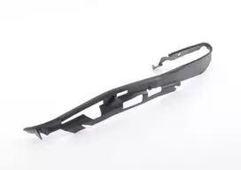BMW F10 F11 priekinių žibintų sandariklis dešinėje pusėje originalus 63117240368
