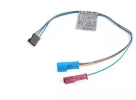 BMW E39 adapterio laidas Originalus 61116911072