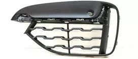 BMW F16 priekinis bamperis kairėje atidarytos M grotelės Originalus 51118069325