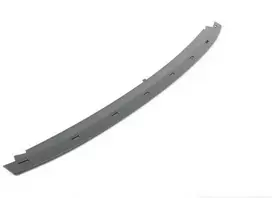 BMW F36 priekinio bamperio apatinė centrinė apdaila originali 51117315473