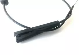 VAG AUDI TT 2007 - 2014 Juodas variklio dangčio atleidimo trosas 802MM RHD originalus 8J2823535B