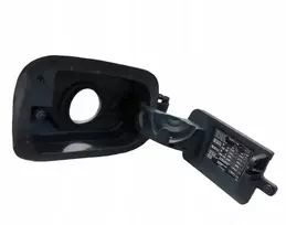 MERCEDES-BENZ C218 kuro bako dangtelio surinkimas originalus A2186300067