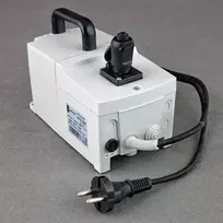 BREVE 1 fazės transformatoriaus nešiojamoji PFS 630VA 230 / 230V būste (16152- 9997)