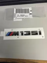 BMW F20 F21 Galinio Emblema Lipdukas Originalus 51148060253