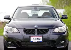 Bmw 5 E60 E61 Tinklelis Centras Originalus 51117896586