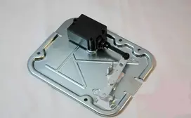 Bmw X5 E53 Galinio Luiko Blokavimo Variklis Originalus 51248408497