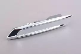 Bmw F10 F11 LCI Baigiamoji Apdaila Šoninis Skydelis Priekinis Dešinysis Originalus 51137336646