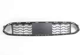 Bmw X3 F25 X4 F26 Grotelės Vidurinė Apatinė Dalis Originalus 51118056998