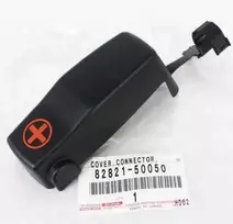 TOYOTA SUPRA A80 teigiamo akumuliatoriaus gnybto jungtis Originali 8282150050