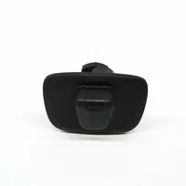 VOLVO XC40 Kairės pusės interjero priekinės panelės drabužių kabliukas originalus 32226340