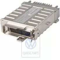 VAG Benzino Variklio Valdymo Modulis Golf Mk2 Jetta Mk2 Passat B2 Originalus 893907383C