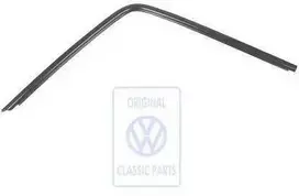 Vag Passat B2 Galinio Stiklo Dekoratyvinis Juostelis 331853351D01C