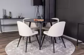 Venture Design Valgomojo komplektas Plaza apvalus valgomojo stalas ir aksominės valgomojo kėdės 100x75 cm juoda smėlio spalvos valgomojo baldai