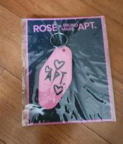 BLACKPINK [For Sale] Rosé apt Goods Keyring Keychain Unopened