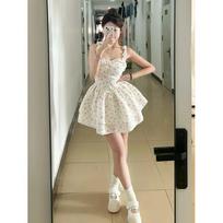 Floral suspender dress women's summer temperament princess tutu skirt waist small skirt S- (can be worn within 45kg)