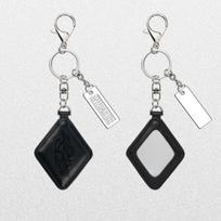 AND2BLE - [Sequence 01: Curiosity] POP-UP STORE MD MIRROR KEYRING