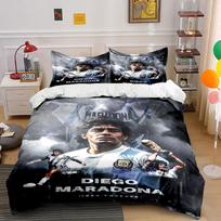 Sportininko Diego Maradona įvaizdžiai. Patalynės komplektai Antklodžių užvalkalų komplektai Antklodžių užvalkalai Pagalvės užvalkalai(1 * Antklodės užvalkalas, 2 * Pagalvių užvalkalai, be antklodės įdaro) 135x200cm