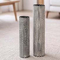 "Leewadee" grindų vazų rinkinys (2 vnt.) - didelės, aukštos, juodos spalvos metalinės dekoratyvinės vazos (60/47 cm) - stilingas akcentas svetainei, miegamajam, prieškambariui, židiniui ir biurui - pampų žolei ir dirbtinėms šakoms