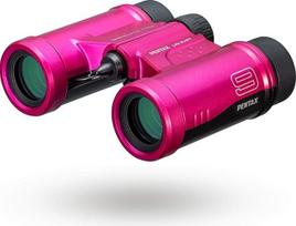 PENTAX žiūronai UD 9x21 - rožiniai Ryškus, aiškus regėjimo laukas, kompaktiškas, lengvas korpusas su stogine prizme, visiškai daugiasluoksnė optika užtikrina puikų vaizdą. Koncertai Sportas Kelionės